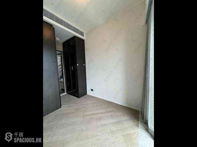 Kai Tak - Henley Park Mansion B 08