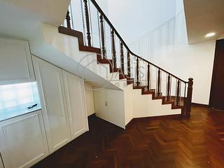 Shouson Hill - Henredon Court 03