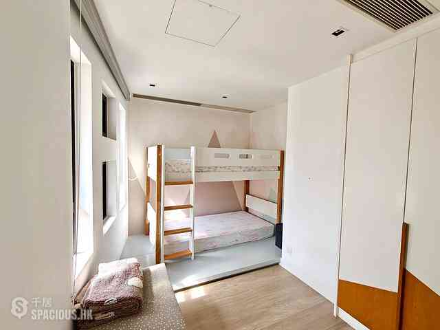 Mid Levels Central - Birchwood Place 06