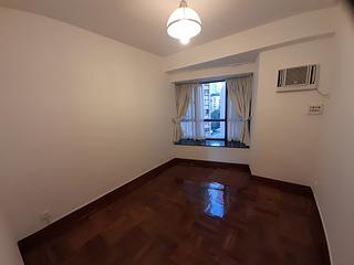 Mid Levels Central - The Grand Panorama Block 2 05