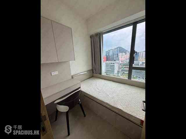 Kai Tak - One Victoria Tower 2B 06