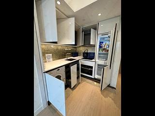 Kai Tak - Monaco Phase 1 Tower 2B 09