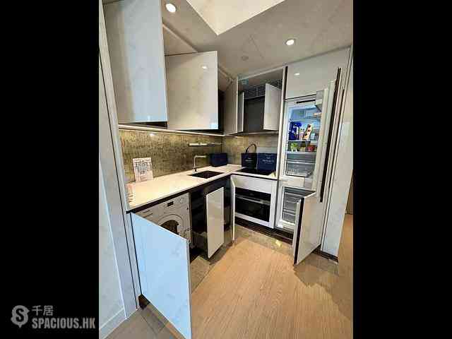 Kai Tak - Monaco Phase 1 Tower 2B 09