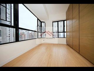 Mid Levels Central - Vantage Park 07