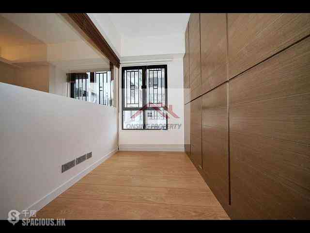 Mid Levels Central - Vantage Park 08