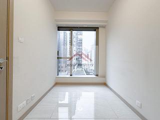 Sai Ying Pun - King's Hill 05