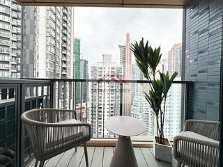 Sai Ying Pun - The Queens 04