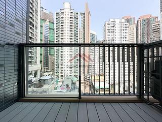 Sai Ying Pun - The Queens 02