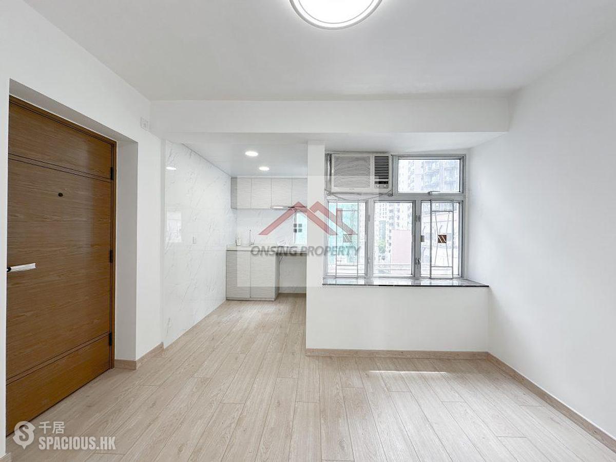 Soho - Ying Pont Building 01