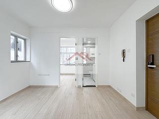 Soho - Ying Pont Building 02
