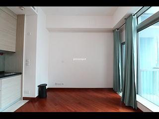 Wan Chai - The Avenue Phase 2 02