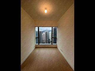 Kai Tak - Monaco Phase 1 Tower 2B 18