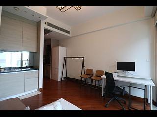 Wan Chai - The Avenue Phase 2 03