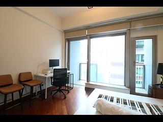 Wan Chai - The Avenue Phase 2 04