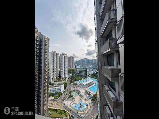 Wong Chuk Hang - The Southside Phase 3C Blue Coast II 01