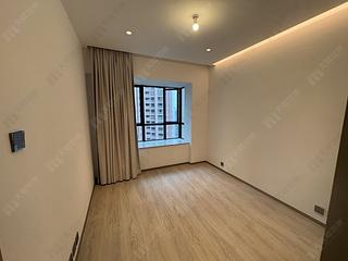 Mid Levels Central - Dynasty Court 12