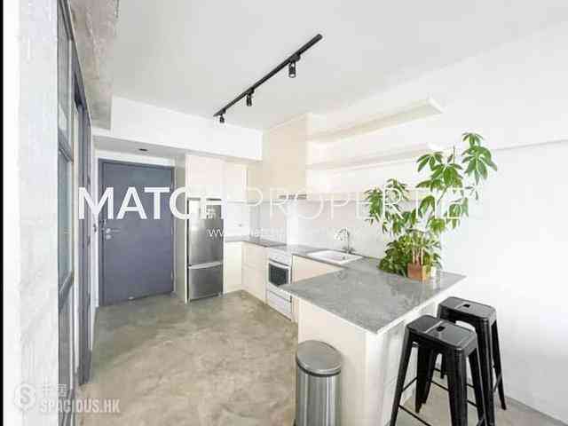Kennedy Town - New Fortune House 04