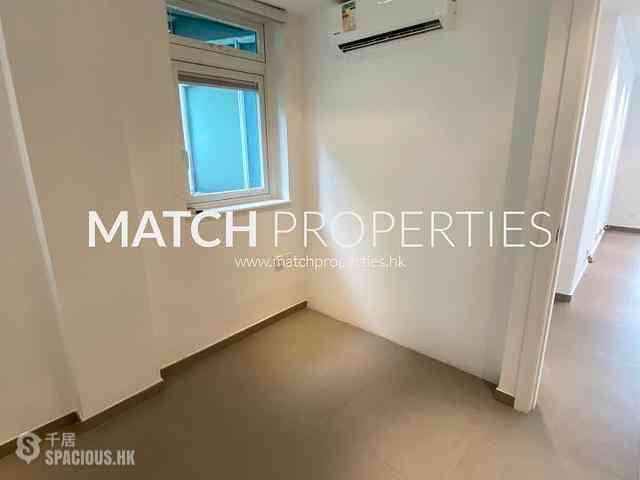 Causeway Bay - Hoi Deen Court 06
