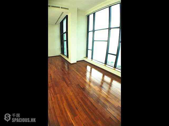 Repulse Bay - Helene Tower 12