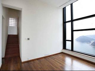 Repulse Bay - Helene Tower 03
