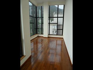 Repulse Bay - Helene Tower 15