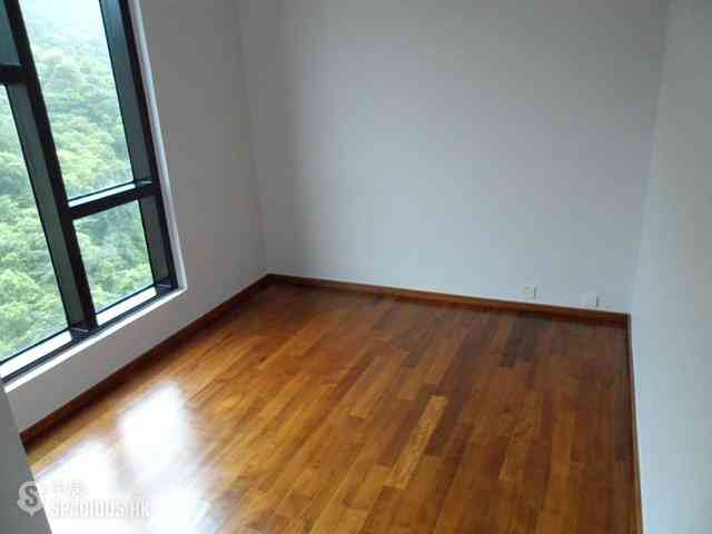 Repulse Bay - Helene Tower 24