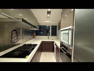 Soho - Centrestage 10