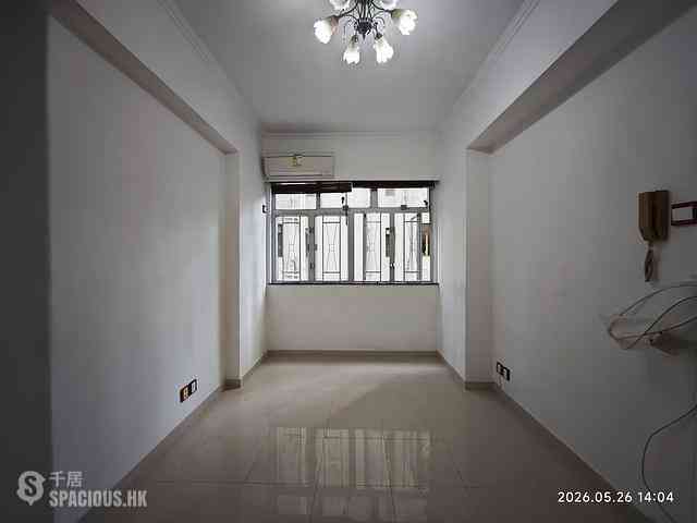 Mid Levels West - Po Yuen 01