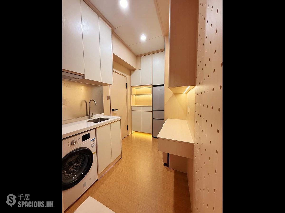 Mong Kok - Kin Wong Mansion 01