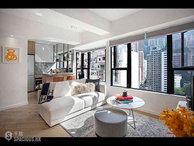 Sai Ying Pun - 111, High Street 02