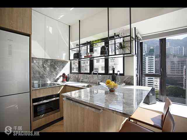 Sai Ying Pun - 111, High Street 03