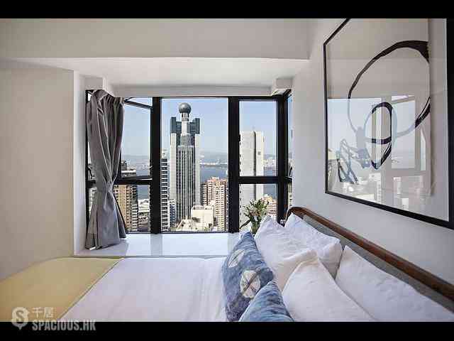 Sai Ying Pun - 111, High Street 08