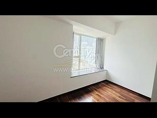 Soho - Centrestage 04