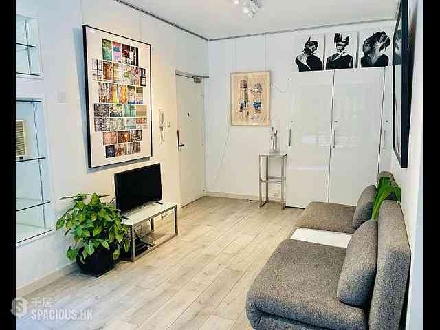 Sai Ying Pun - Smiling Court 03