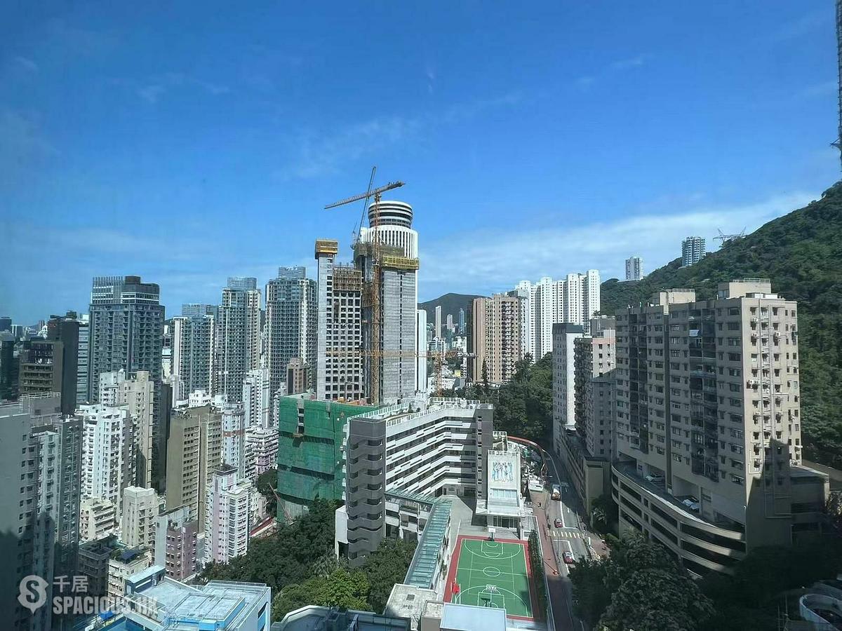 Wan Chai - Royal Court 01