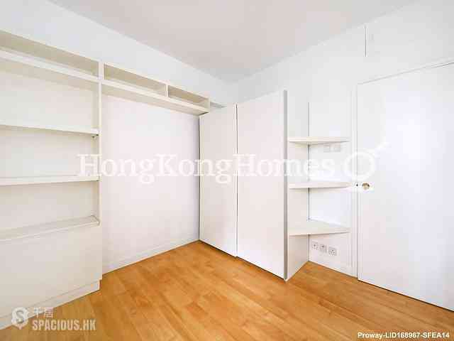 Stubbs Road - Miramar Villa 08