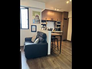 Mid Levels Central - Jadestone Court 03