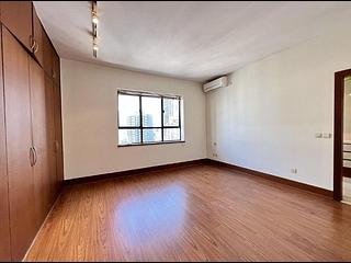 Mid Levels Central - Visalia Garden 07