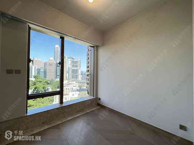 Mid Levels Central - 22A, Kennedy Road 03
