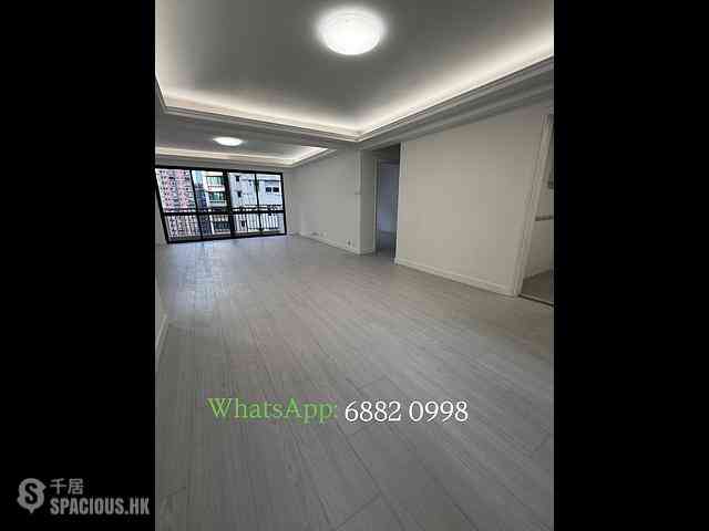 Mid Levels Central - Right Mansion 01