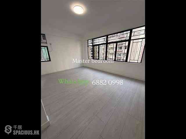Mid Levels Central - Right Mansion 19