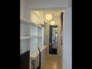 Central - 48, Gage Street 05