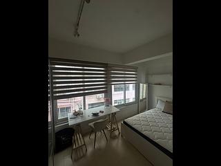 Central - 48, Gage Street 02