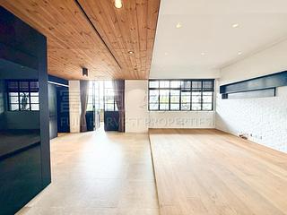Happy Valley - Sanitarian Apartments 03