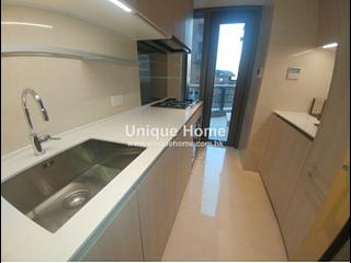 Mid Levels Central - 3, MacDonnell Road 08