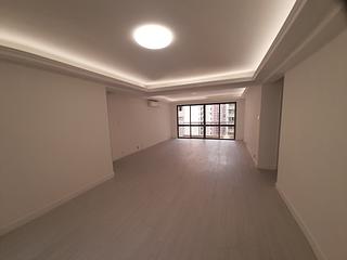Mid Levels Central - Right Mansion 10