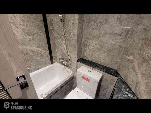 Wong Chuk Hang - The Southside Phase 3B Blue Coast Tower 2B 01