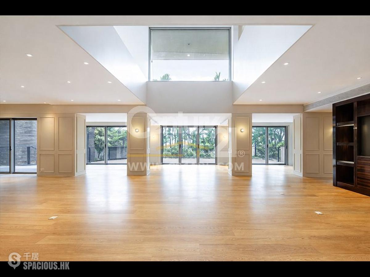 Shouson Hill - Yue Hing Court 01