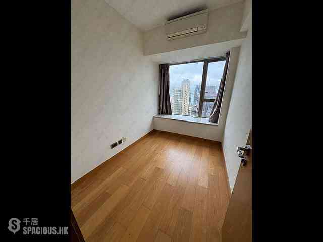 Sai Ying Pun - The Nova 03