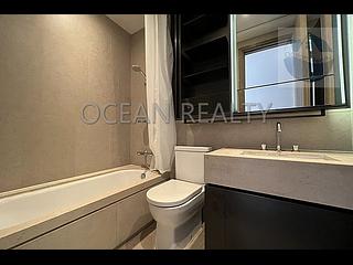 Clear Water Bay - Mount Pavilia 12